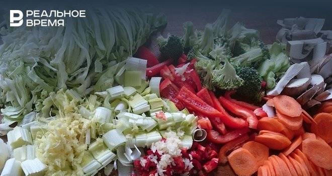 Ученые рассказали о негативном влиянии сырых овощей на кишечник