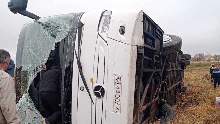 Появилось видео с места аварии туристического автобуса в Нижегородской области