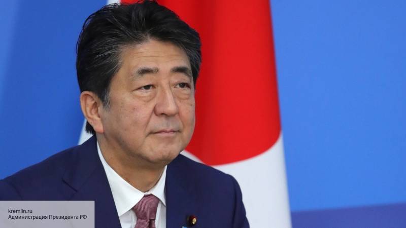 Япония будет стремиться к расцвету отношений с Россией – Абэ