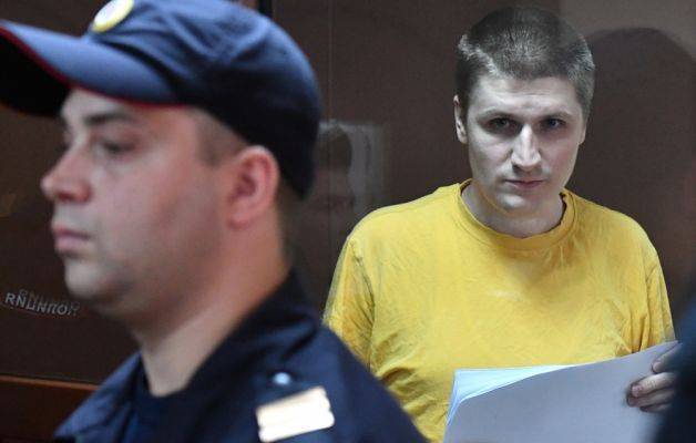 Суд не смягчил приговор блогеру Синице за угрозы детям силовиков