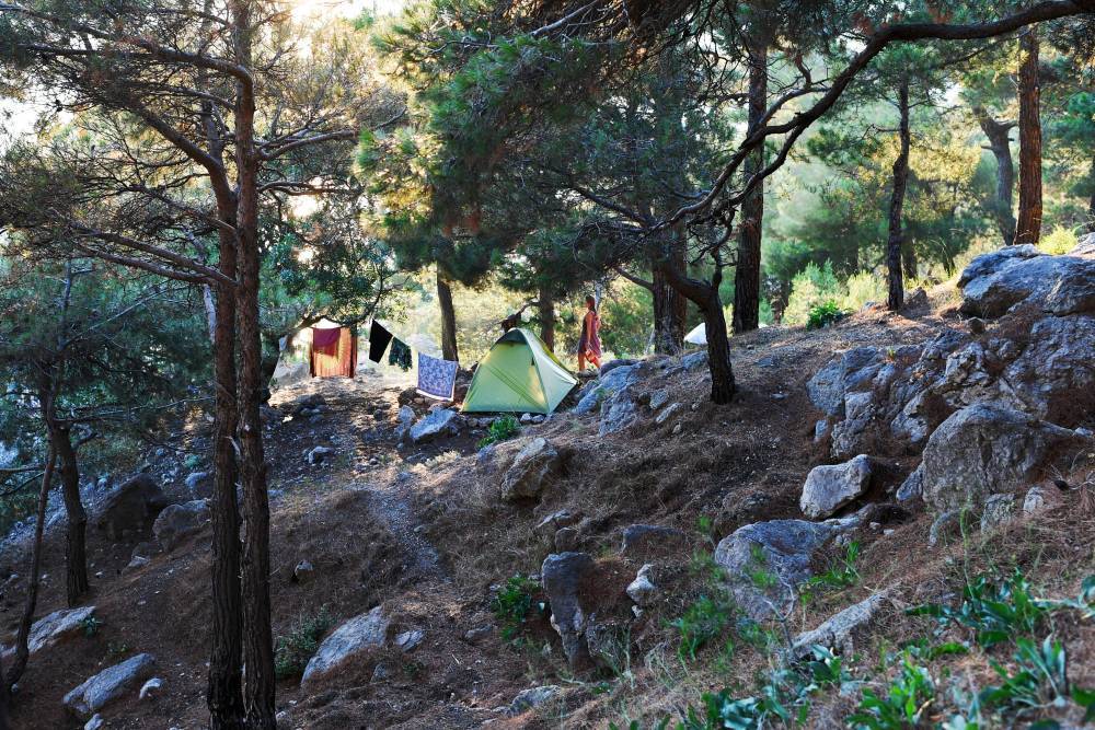 В крымских горах спасли потерявшуюся группу туристов