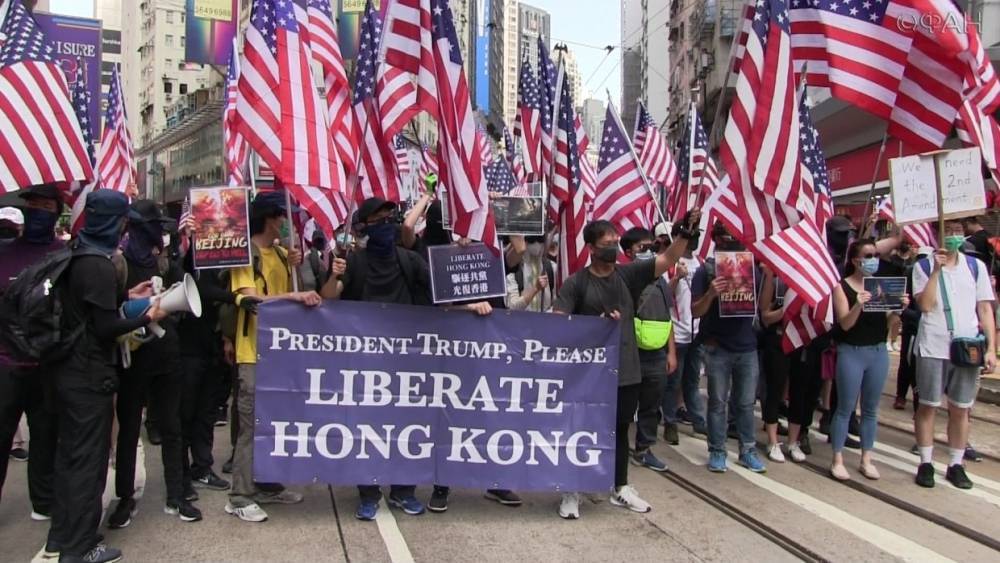 Китайцы требуют от США убраться из Гонконга, напоминая, что Китай — не Украина