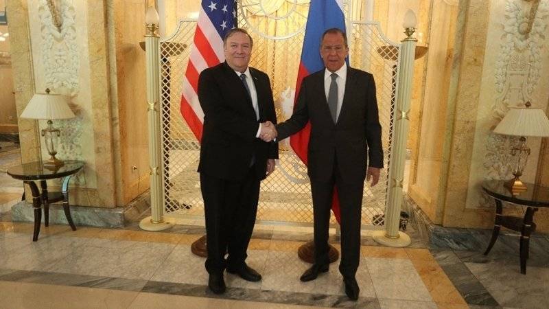 Лавров и Помпео подтвердили намерение создать деловой совет РФ и США