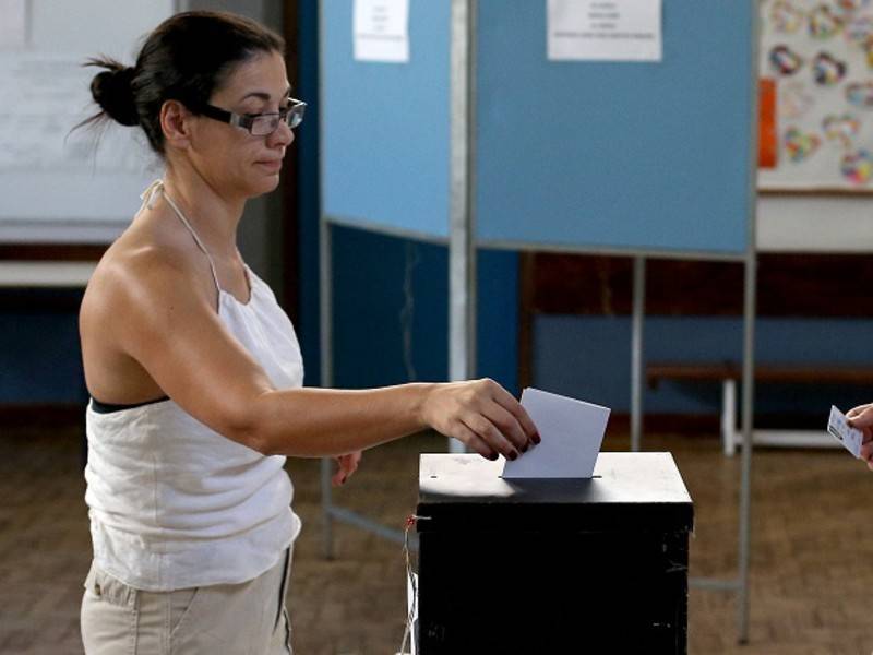 Социалисты лидируют в ходе парламентских выборов в Португалии