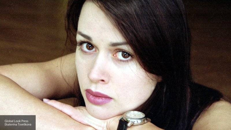 PR-директор Заворотнюк опровергла новость о смерти актрисы