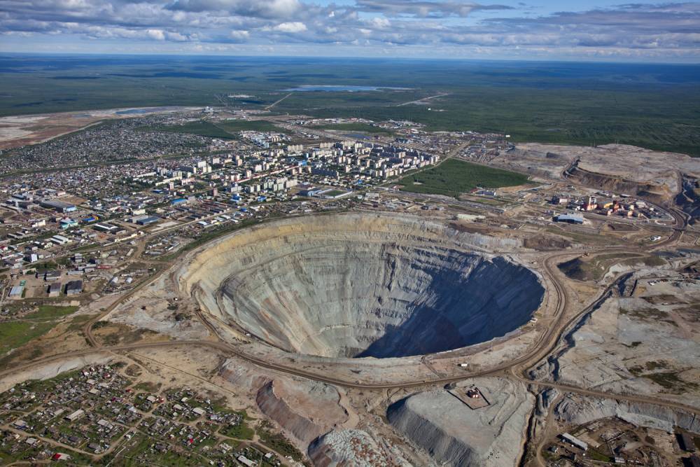 Два экс-руководителя рудника «Мир» арестованы из-за аварии 2017 года