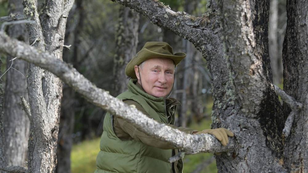Песков рассказал, сколько зарубежных коллег поздравили Путина с днем рождения