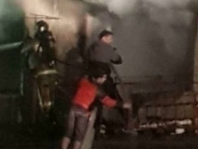 Три человека стали жертвами пожара в подмосковных Мытищах