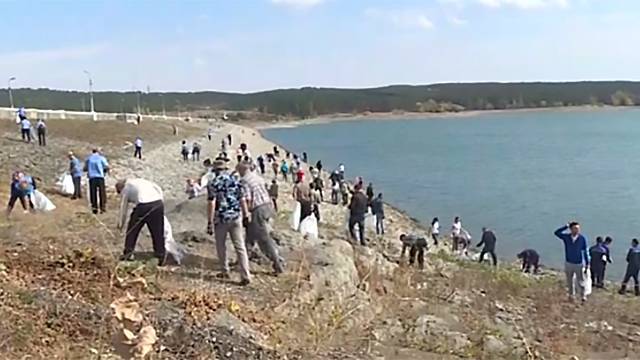 Экомарафон "Чистые берега Крыма" избавит полуостров от гор мусора
