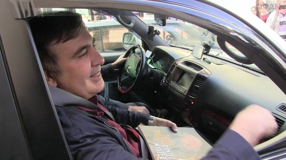 Украинская прокуратура завела дело о похищении Саакашвили по приказу Порошенко