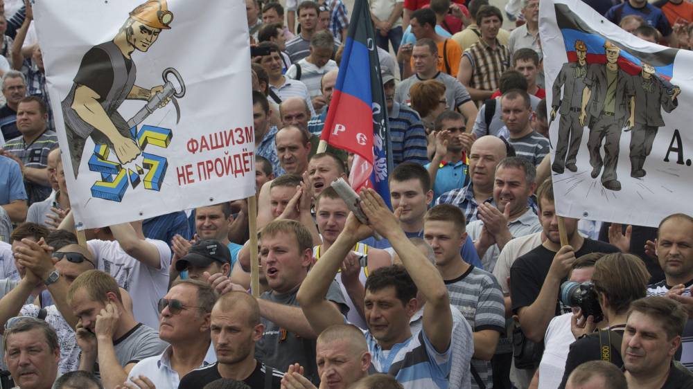 Донбасс потешается над зрадо-Майданом и интегрируется с Россией
