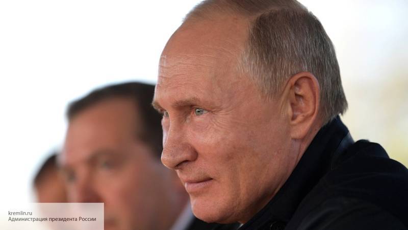 Песков рассказал об отдыхе Путина в сибирской тайге