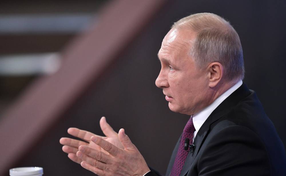В день рождения Путина СМИ выяснили, как решаются вопросы после «Прямой линии»