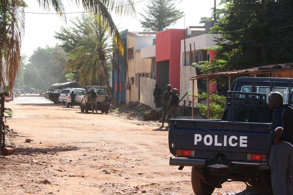 Миротворец погиб при подрыве авто не мине в Мали