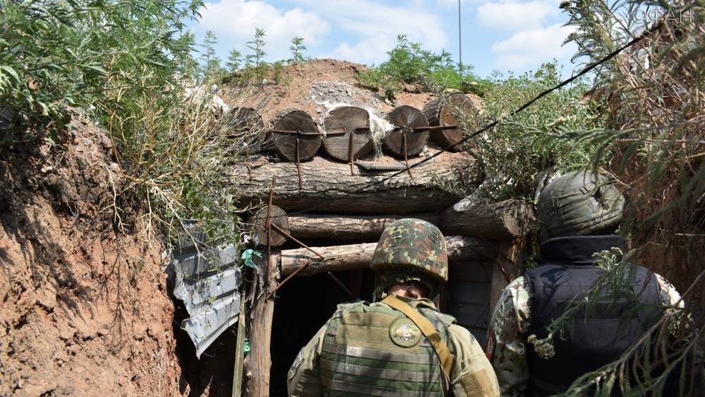 Разведение сил в Донбассе перенесено на 9 октября, заявили ВСУ