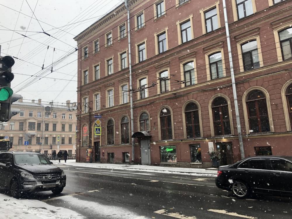 В Гидрометцентре рассказали, ожидать ли снег днем в понедельник в Петербурге