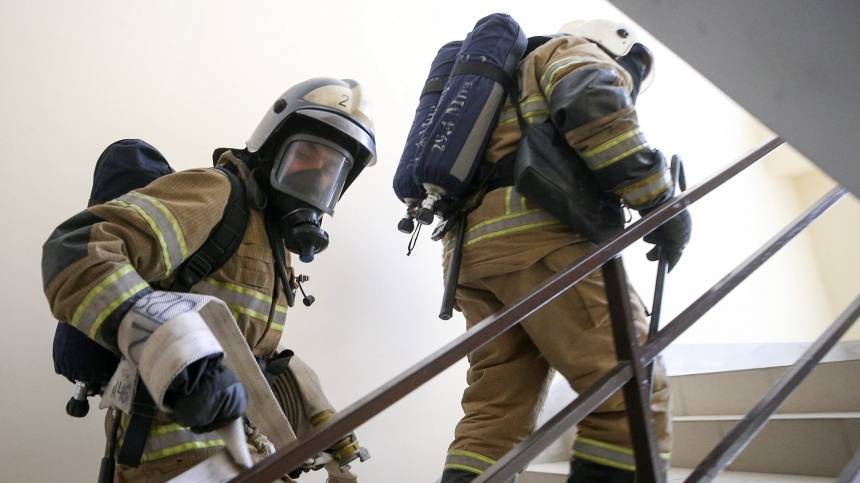 Четверо детей и один взрослый погибли в пожаре в многоквартирном доме в Подмосковье
