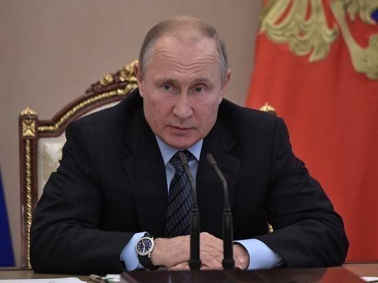 Путин признался в равнодушии к непростому положению Зеленского