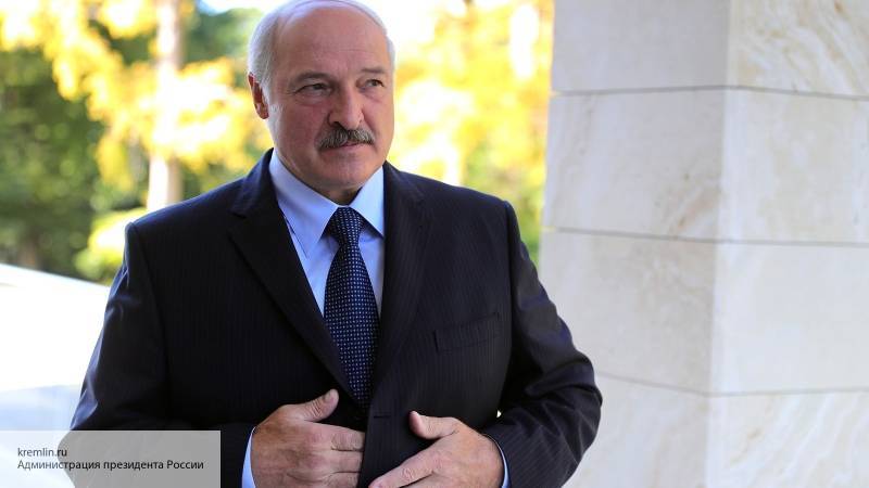 Лукашенко выразил готовность разработать декларацию о неразмещении РСМД