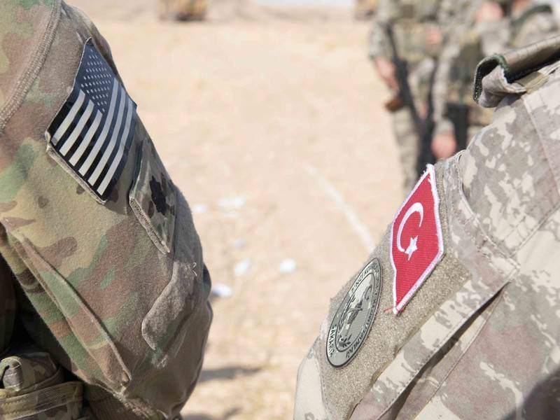Трамп советовался по поводу вывода войск из зоны операции Турции в Сирии