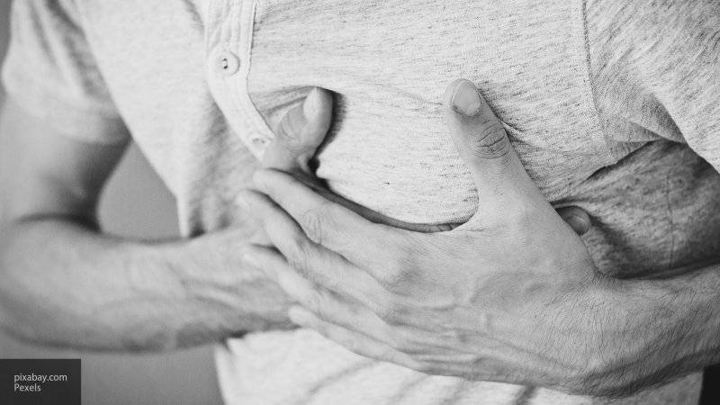 Кардиологи рассказали о признаках сердечного приступа