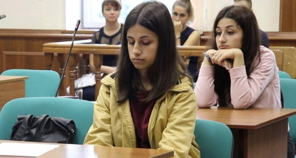 СМИ опубликовали новое подтверждение издевательств Хачатуряна над дочерьми