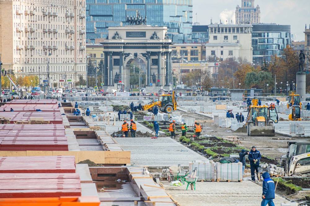 Благоустройство парка Победы в Москве завершится до конца года
