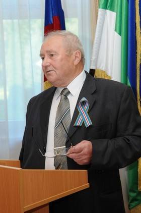 Совет Сыктывкара поздравляет с юбилеем Почетного гражданина Александра Окатова