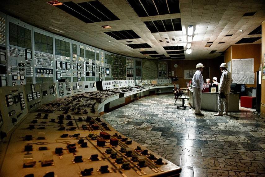 Зал управления чернобыльским реактором открыли для туристов (Видео)
