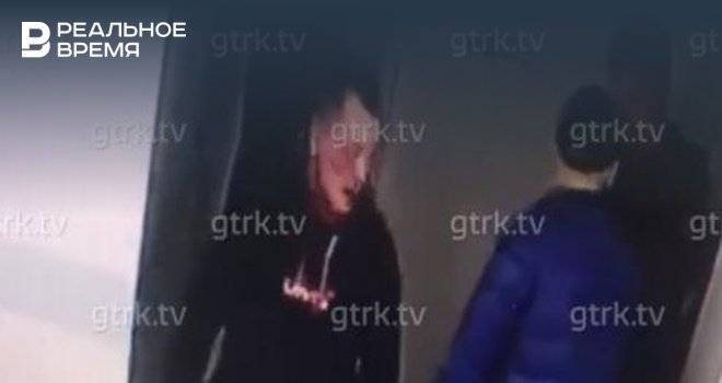 В Башкирии в травмпункте произошла массовая драка, она попала на камеры видеонаблюдения