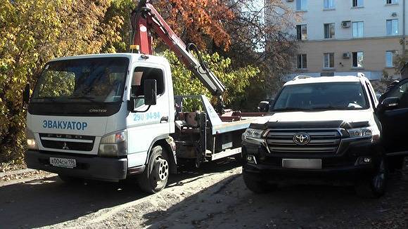 В Екатеринбурге у бизнесмена-должника арестовали Toyota Land Cruiser и швейцарские часы