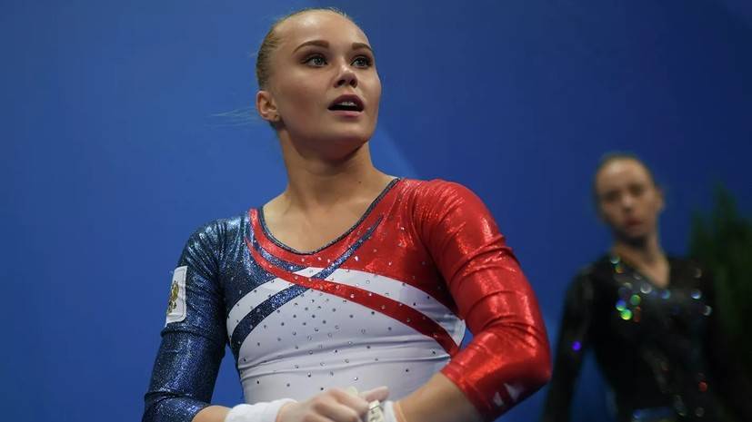 Российские гимнастки выиграли серебро в командном многоборье на ЧМ