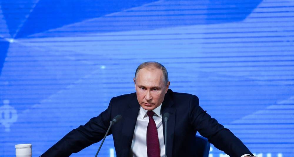 Большинство дел о неуважении к власти заводят на россиян за оскорбления Путина
