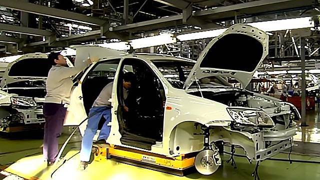 "АвтоВАЗ" отзовет четыре тысячи Lada Granta из-за проблем с тормозами