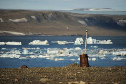 Российские военные успешно очистили загрязненные территории в Арктике