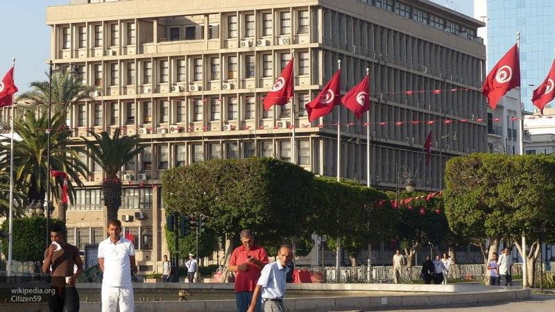 Избирком Туниса не станет переносить второй тур президентских выборов