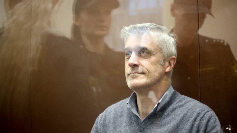 Басманный суд принял решение продлить домашний арест Майкла Калви до 13 декабря