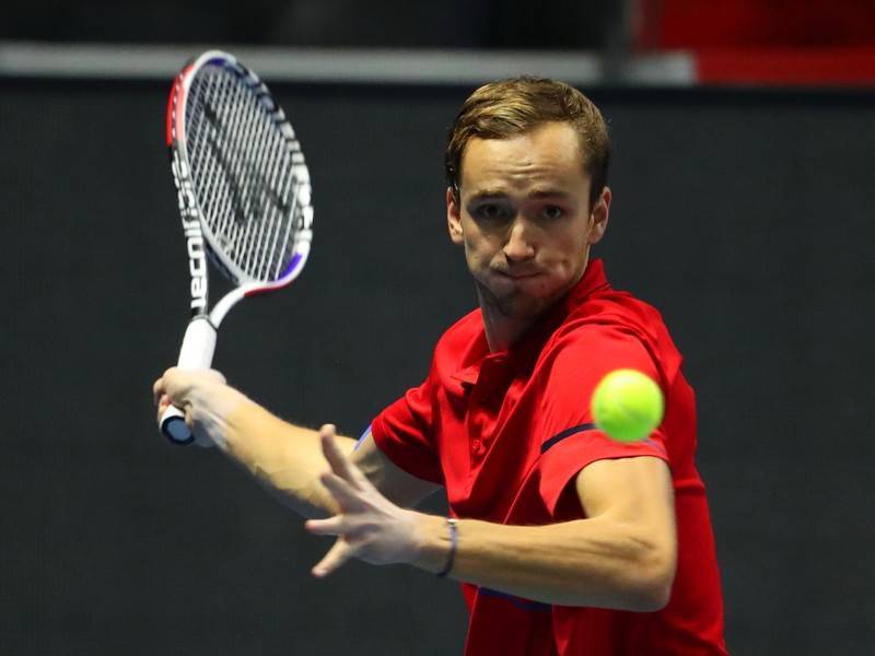 Медведев разгромил британского теннисиста и вышел в третий круг «Мастерса»