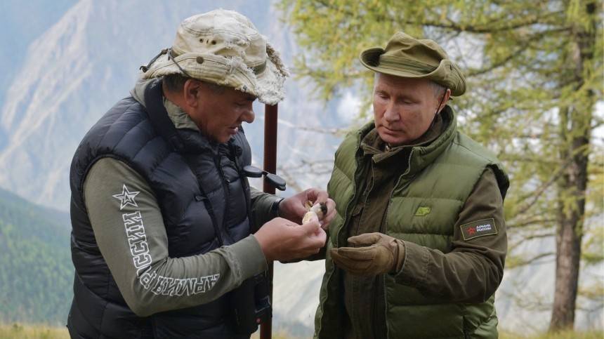 «Мы выше облаков»: Путин и Шойгу отдохнули в сибирской тайге