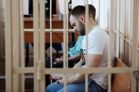 В Челябинске вступил в силу приговор экс-следователю СК по делу о взятке в ₽3 млн