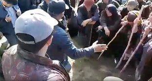 Строительство водопровода привело к протестам в дагестанском селе