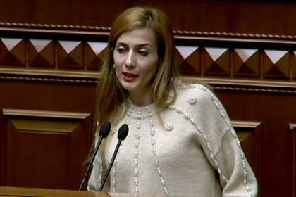 Украинские женщины-депутаты ополчились на замешанного в секс-скандале коллегу