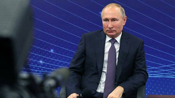 Путин вспомнил, как вводил запрет на забой бельков