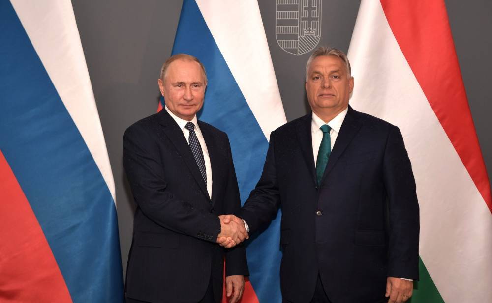 Премьер-министр Венгрии в присутствии Путина раздолбал Украину