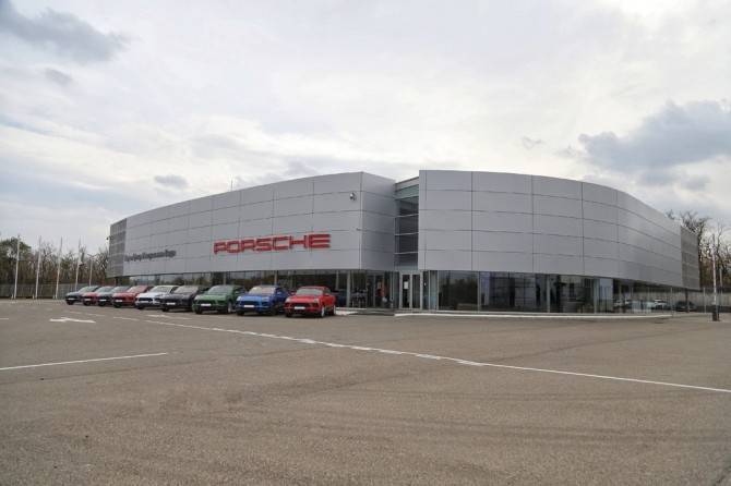 Новый центр Porsche открылся в Минеральных Водах