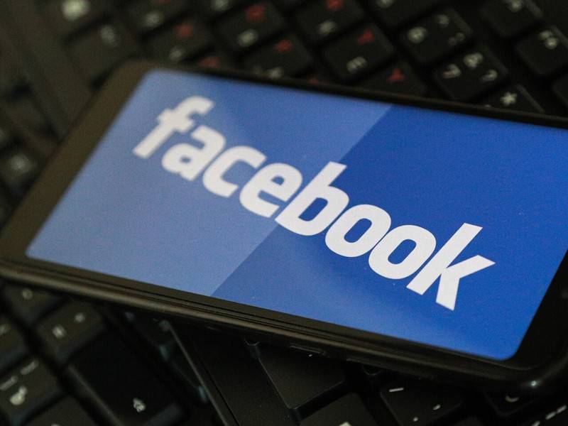 В Facebook сообщили о массовом удалении российских аккаунтов