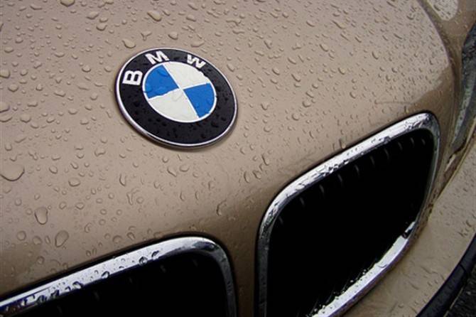 BMW отзывает в России свыше 4 тысяч автомобилей из-за подушек безопасности