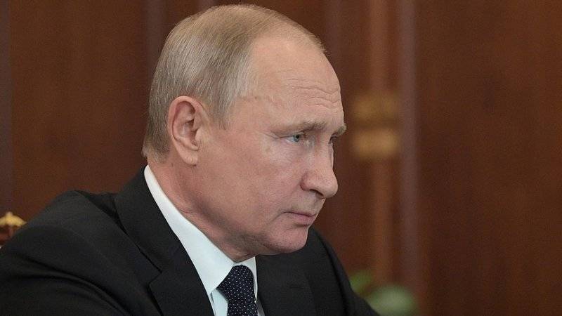 Песков не исключил, что Путин в Венгрии может обсудить проблемы на Украине