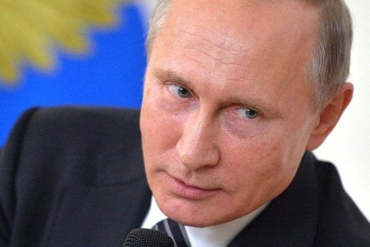 Путин допустил ужесточение наказания за ошибки при установлении инвалидности