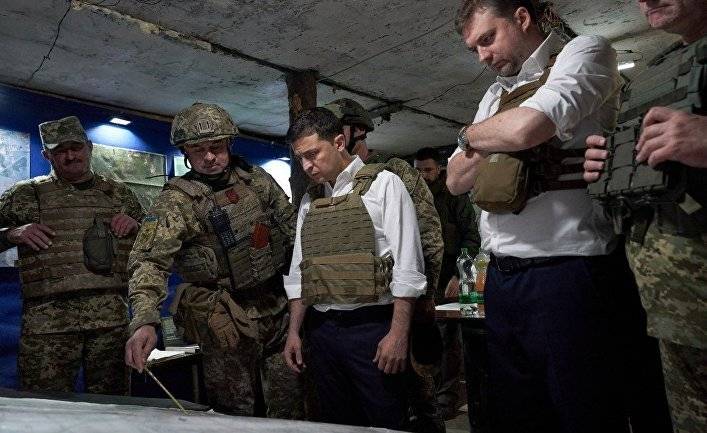 The Independent (Великобритания): незначительный отвод войск на востоке Украины положил конец медовому месяцу президента Зеленского